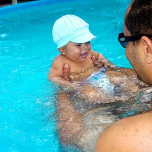 Quand conseiller une mini piscine coque pour votre jardin ?